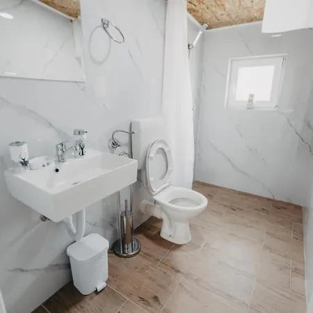 Rosa Apartment Nevesinje